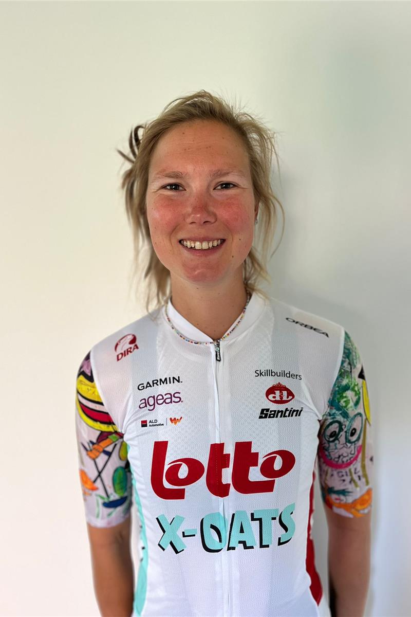 Lotte De Vet (Triatlon team) - Athletes for Hope