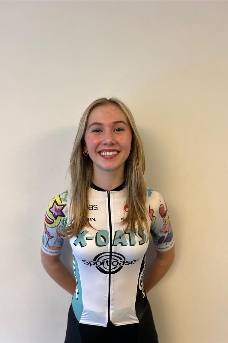 Milla Van Looke (Alicia Franck) - Athletes for Hope